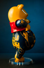 Sculpture "Tatpooh Gallery" by Jee Saya - 41 cm / 16.1"