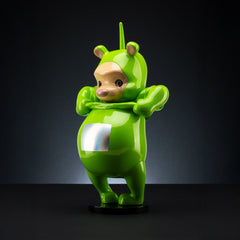 Midori Tattoobbie Vinyl Figure - 23 cm/9.05 in