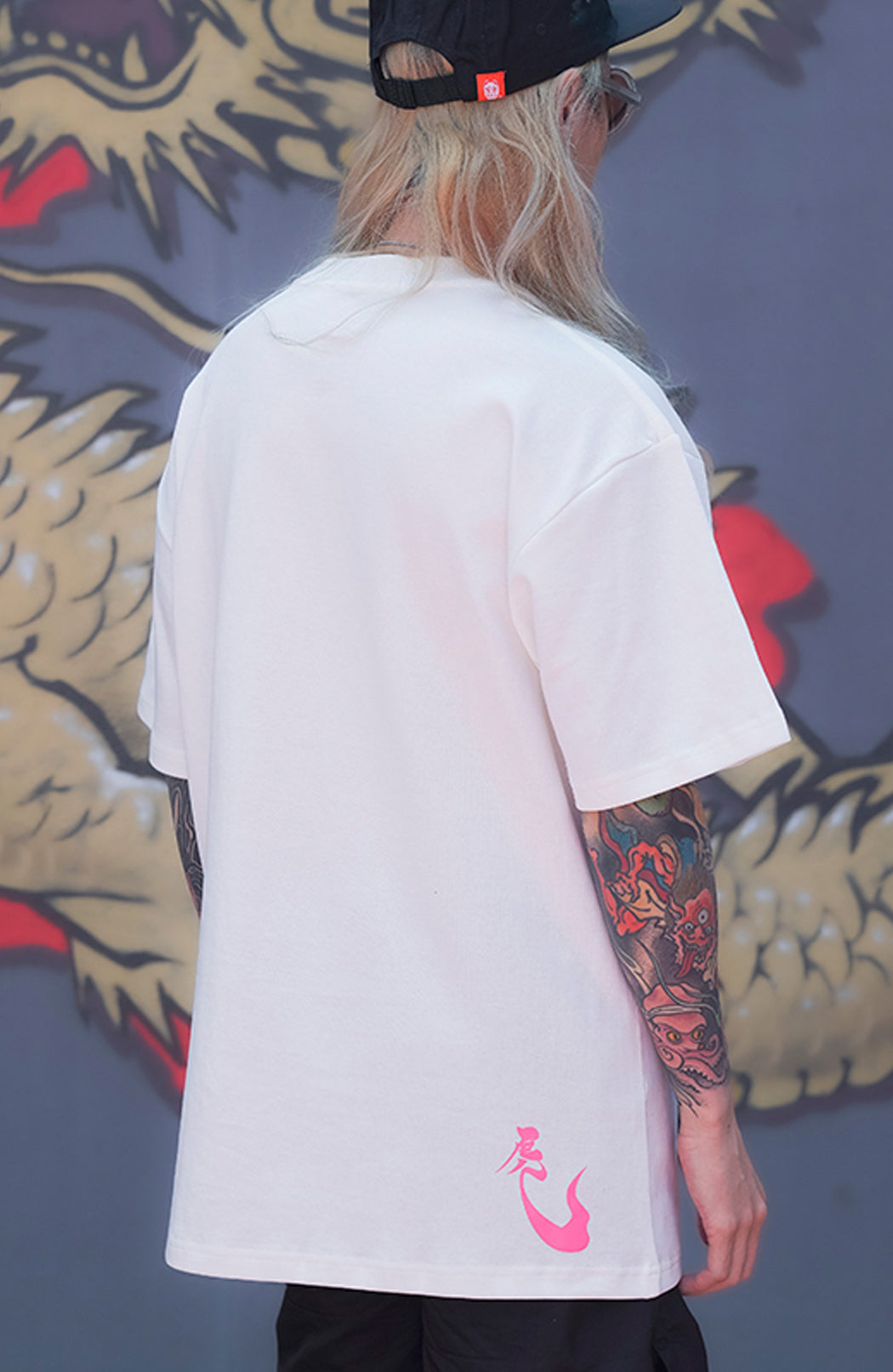 T-Shirt "Tattigro Pink" Oversize  - Off-White